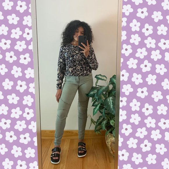 Flower Long-Sleeve - Picture 1 of 1